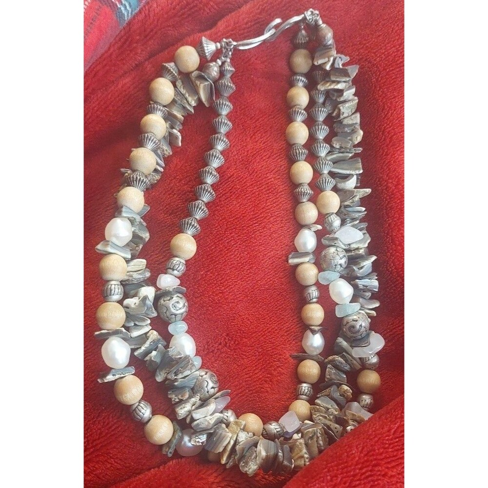 18" 3 strand vintage pearl and abalone with wood and silvertone bead necklace